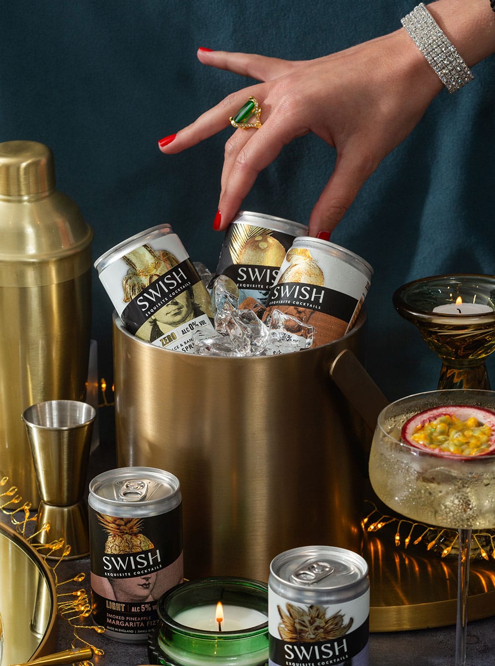 NAUGHTY PASSION MARTINI SPRITZ GOLD | 12% ALC VOL | 750ML